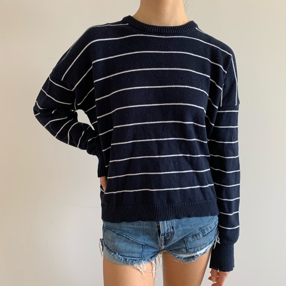 Brandy Jessica Sweater - Picture 1 of 4